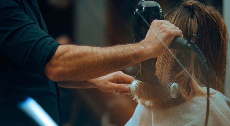 Meio milhão por um cabeleireiro: suspeitas em salões do Vieiralves