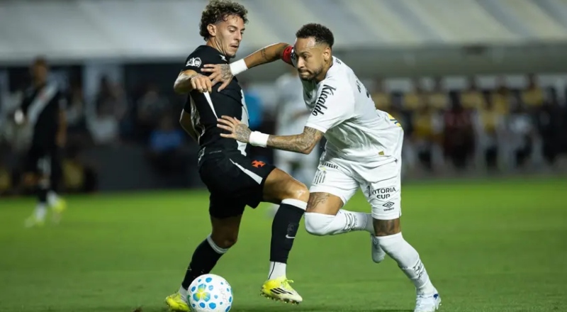 Brasileirão: Santos enfrenta Corinthians com Neymar decisivo
