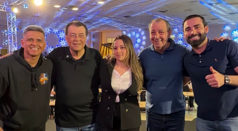 Eduardo Braga destaca empreendedorismo e valorização profissional em Manaus