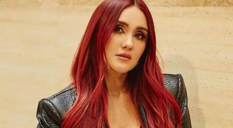 Dulce María, do RBD, anuncia chegada de sua segunda filha