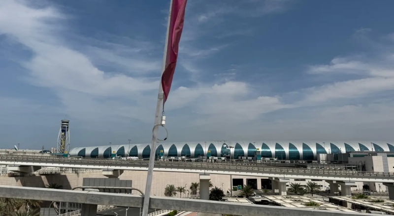 Emirados Árabes Unidos anunciam fechamento temporário do espaço aéreo