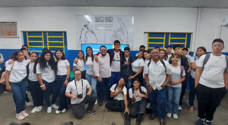 Professor amazonense representa Manaus e busca prêmio em Londres.