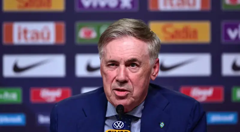 A um mês de convocação, Ancelotti revela lista quase pronta
