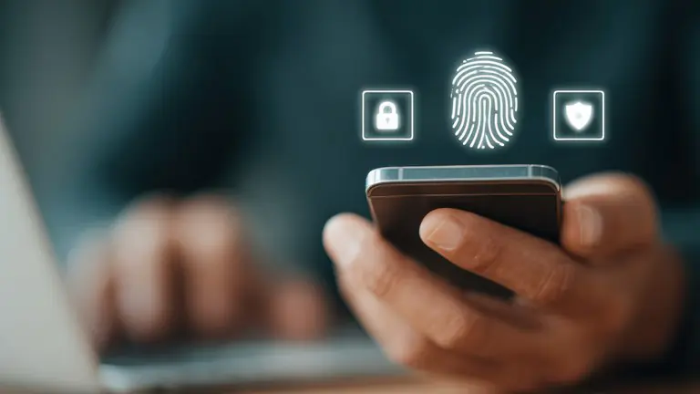 Biometria passa a ser obrigatória para Bolsa Família e INSS: entenda as regras