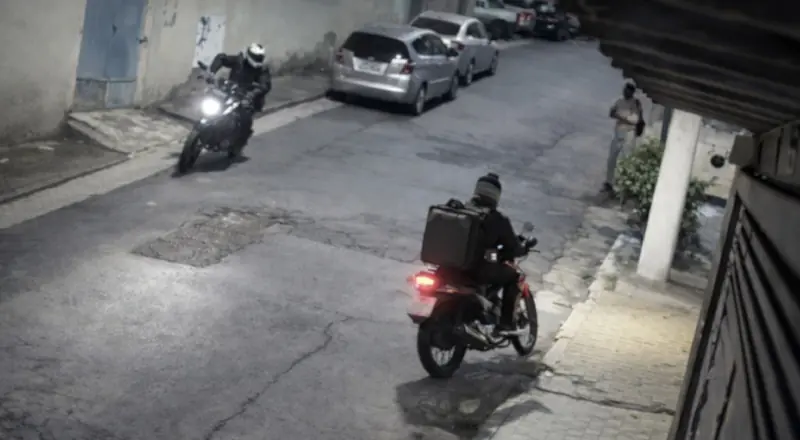 Mulher armada 'cancela CPF' de bandidos em ação direta