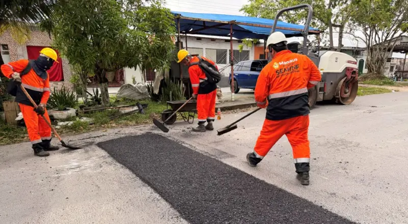 Prefeitura de Manaus intensifica operação ‘Tapa-Buracos’ para melhoria das ruas