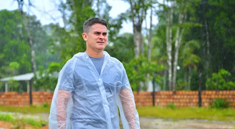 David Almeida mostra no Ramal do Cuieiras gestão eficaz no Amazonas