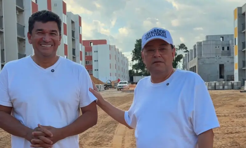 Eduardo Braga visita obras do Minha Casa, Minha Vida e avança no Tarumã
