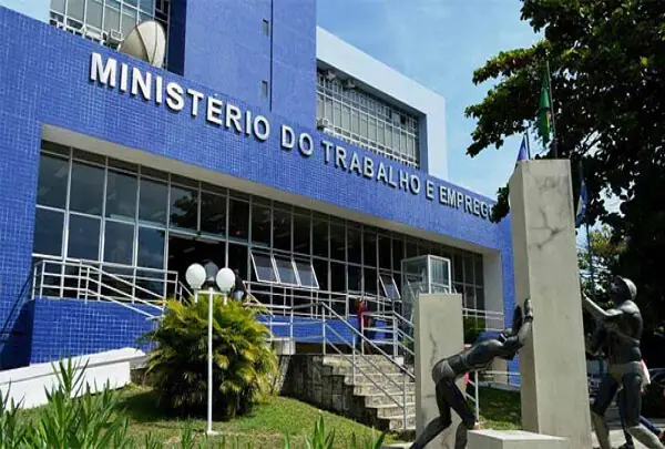 Geração Z e o fim dos empregos longos: entenda essa mudança