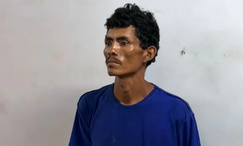 Homem procurado por homicídio é preso em via movimentada de Manaus
