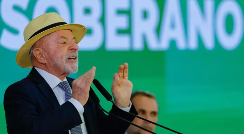 TRE-SP multa Lula em R$ 15 mil por propaganda irregular