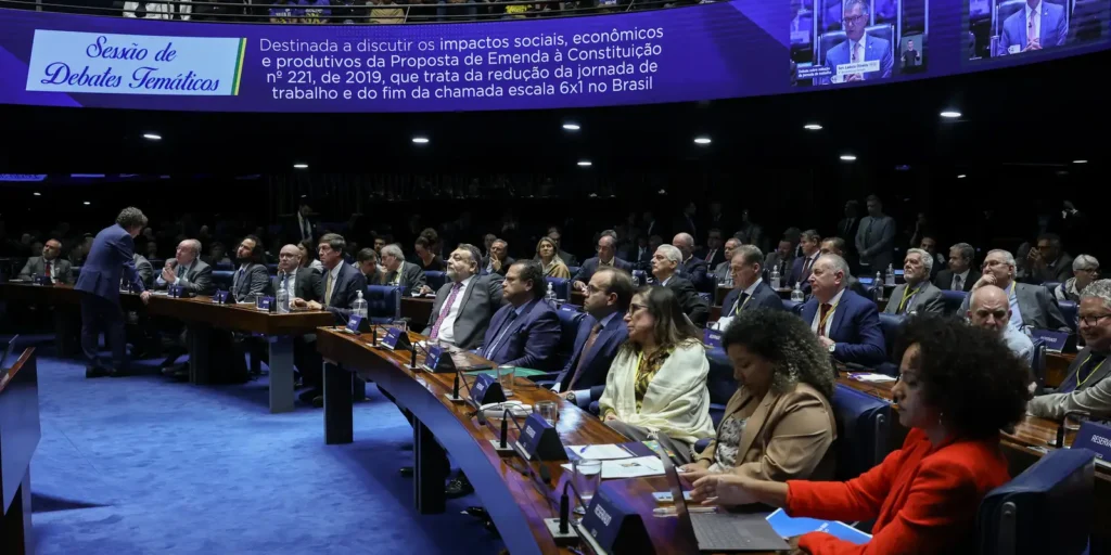 Empresários se mobilizam para barrar a PEC 6×1 no Senado e lutar pela economia.