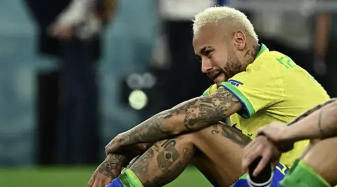 O Brasil foi eliminado mas a copa ainda não acabou: jogos de hoje