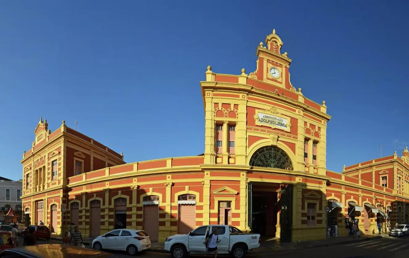 Mercado Adolpho Lisboa celebra 143 anos com festa e cultura