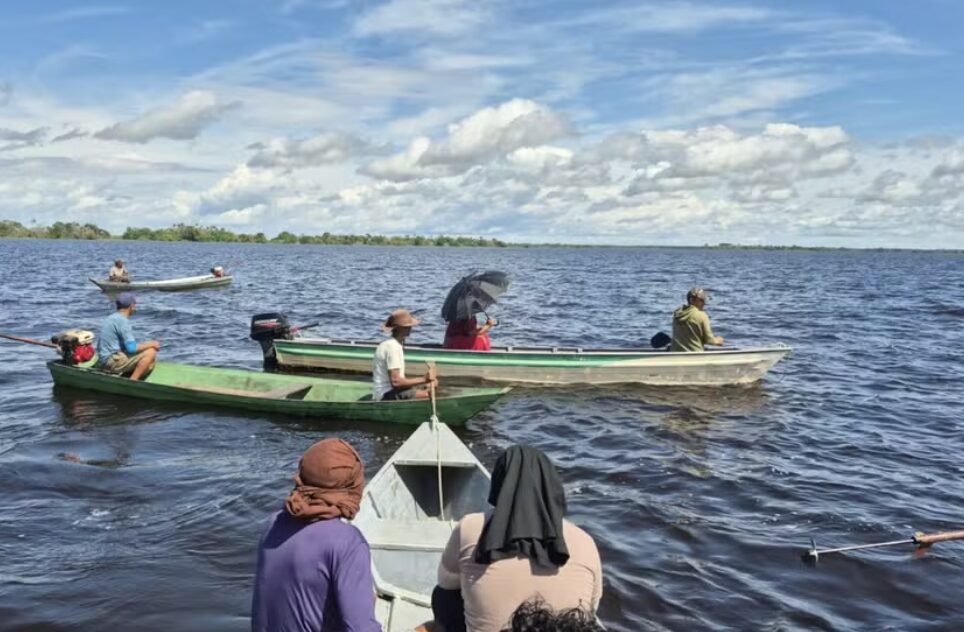 Família desaparecida em rio de Itacoatiara é resgatada com segurança