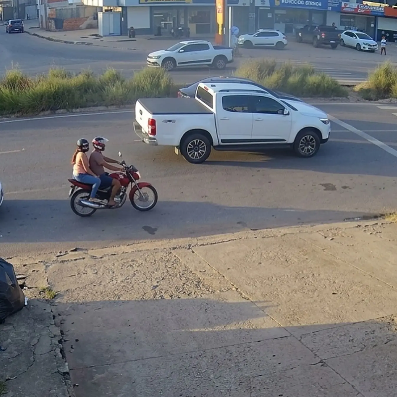 Grave acidente: Dupla ferida após colisão na AM-070