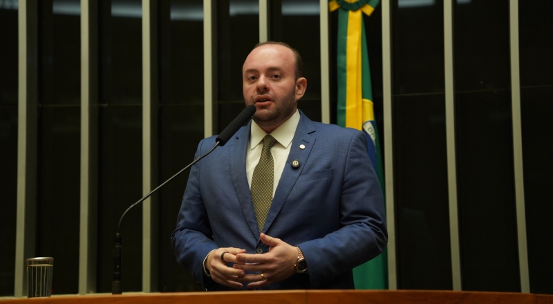 Deputado Fausto Jr. apoia mototaxistas com nova medida provisória