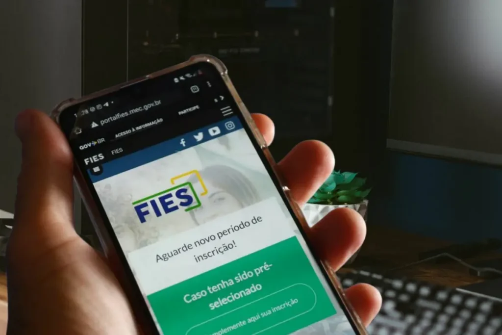 Fies: pré-selecionados devem atualizar informações até terça