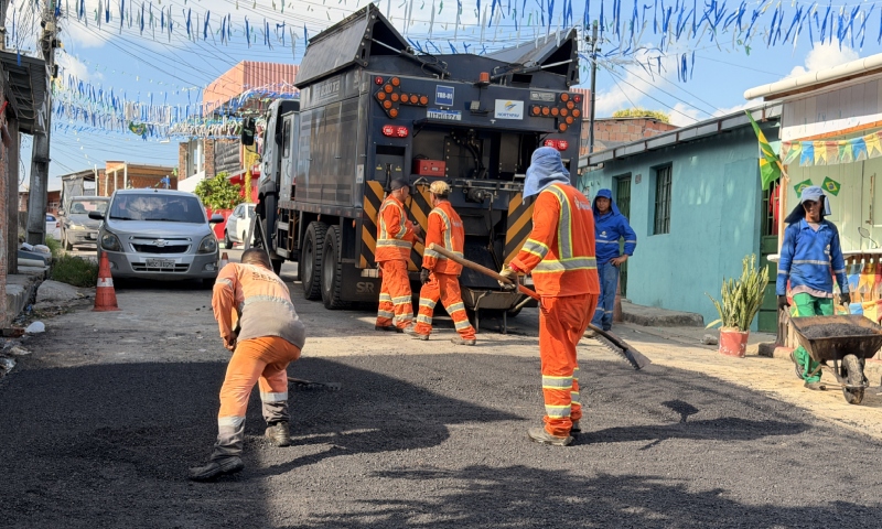 Prefeitura de Manaus reforça recuperação asfáltica no São José