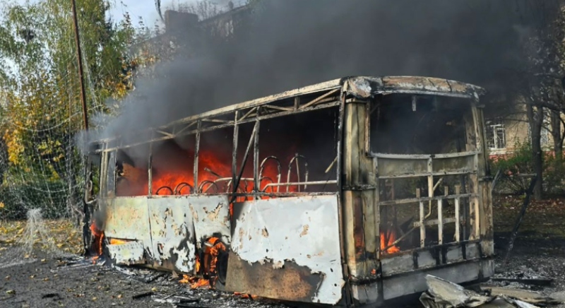Ataque contra ônibus deixa 30 mortos e 18 feridos na Ucrânia